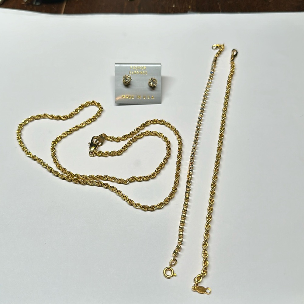 Gold rope chain necklace matching bracelet rhinestone bracelet and earrings set